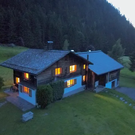 Casa Romantica - Ein Alpiner Traum Partenen